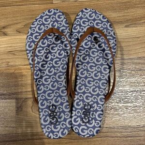 G By Guess Los‎ Angeles Women's Signature Logo Flip Flop Sandals Blue Size 8M